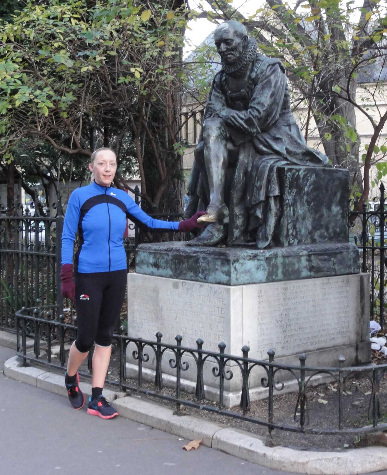 En passant par le pont de l’Archevêché avec Ellen